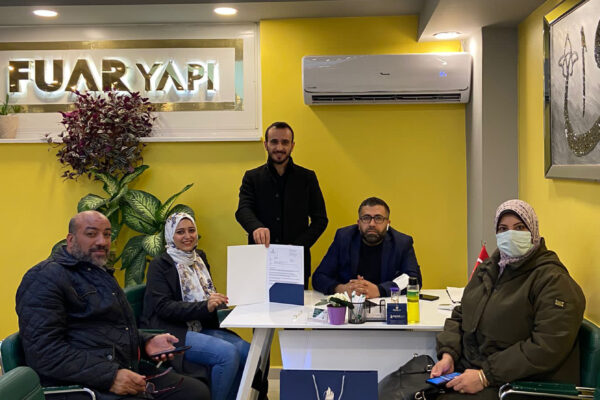 عملاء شركة فواريابي العقارية في تركيا اسطنبول (131)